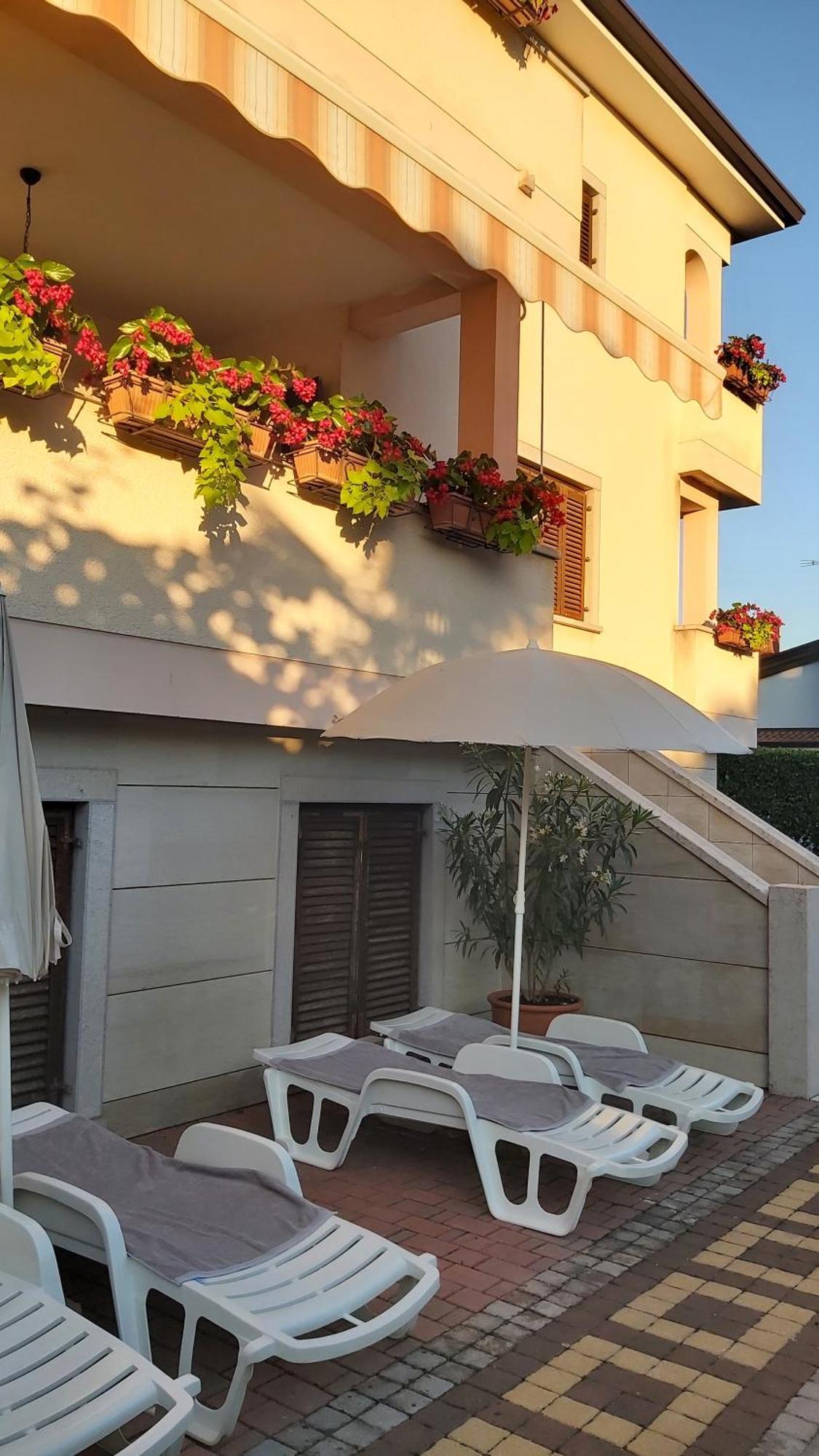Apartments Villa Mirjam Poreč Buitenkant foto